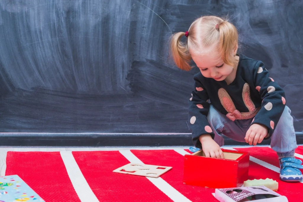 Hands On Discovery Shapes Montessori Preschool Las Vegas